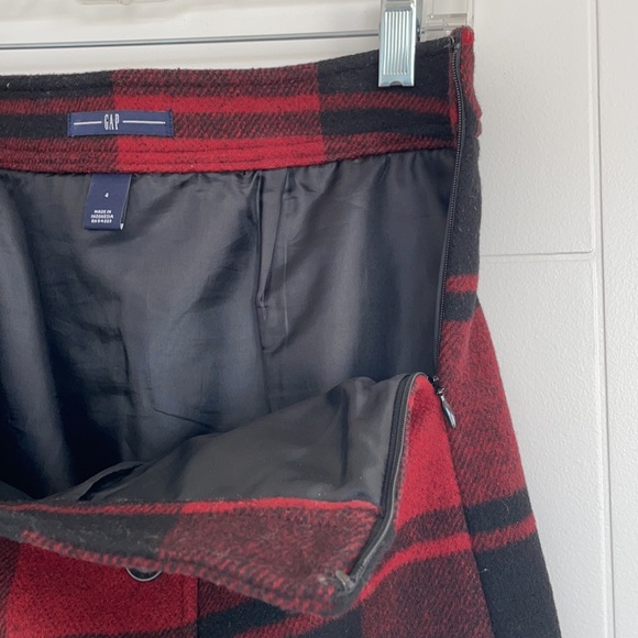 Gap Vintage Wool Plaid Mini Skirt - Picture 4 of 4